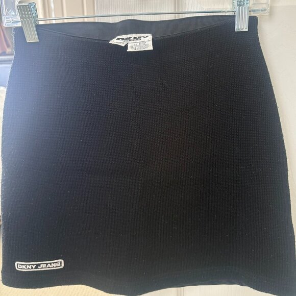 Mini skirt by DKNY. Vintage . Medium - Picture 1 of 2